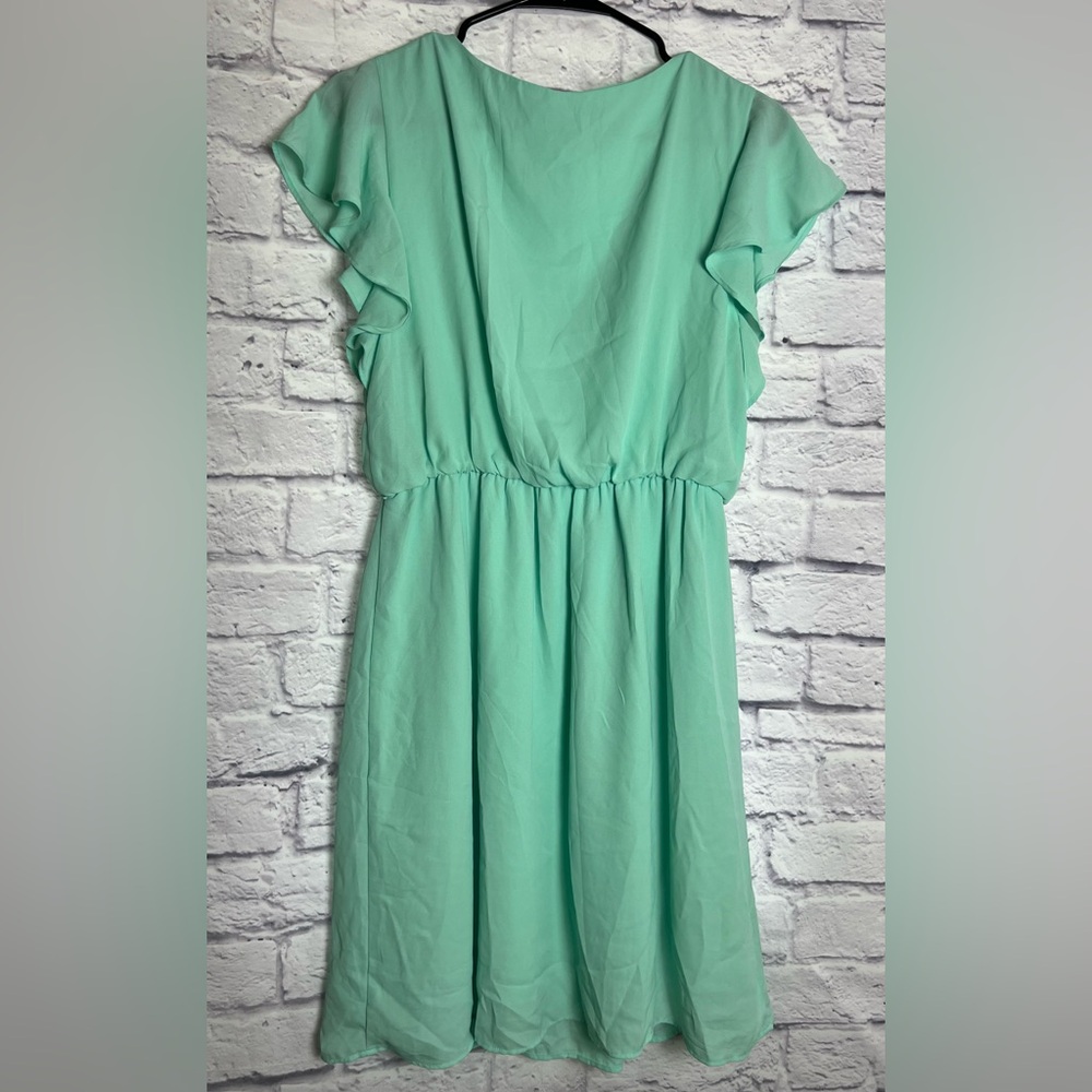 Apt 9 Mint Blue Green Fit and Flare Style Dress with Flutter Sleeves - Picture 3 of 6